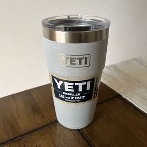 YETI 16oz stackable pint in Grey Stone.